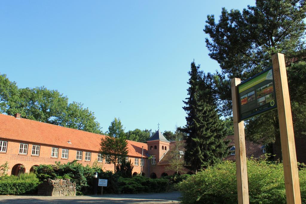 Hotel De Volksabdij Ossendrecht Kültér fotó